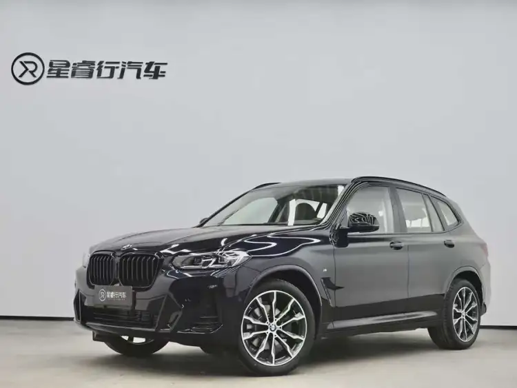 BMW X3 2023 xDrive30i Leading Model M Shadow Package