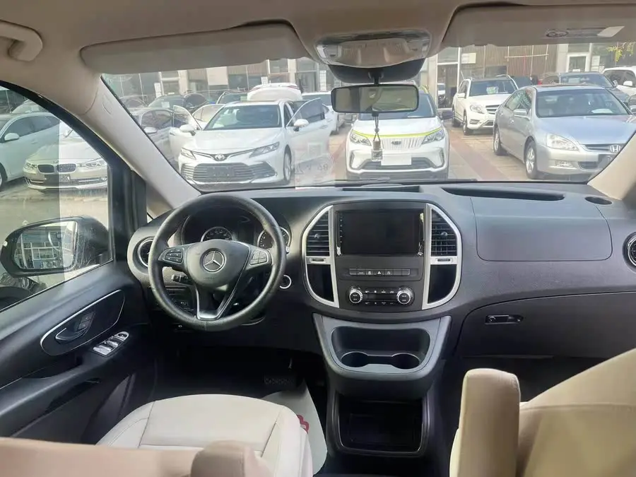 Vito 2021 2.0T Business Edition 9-Seater