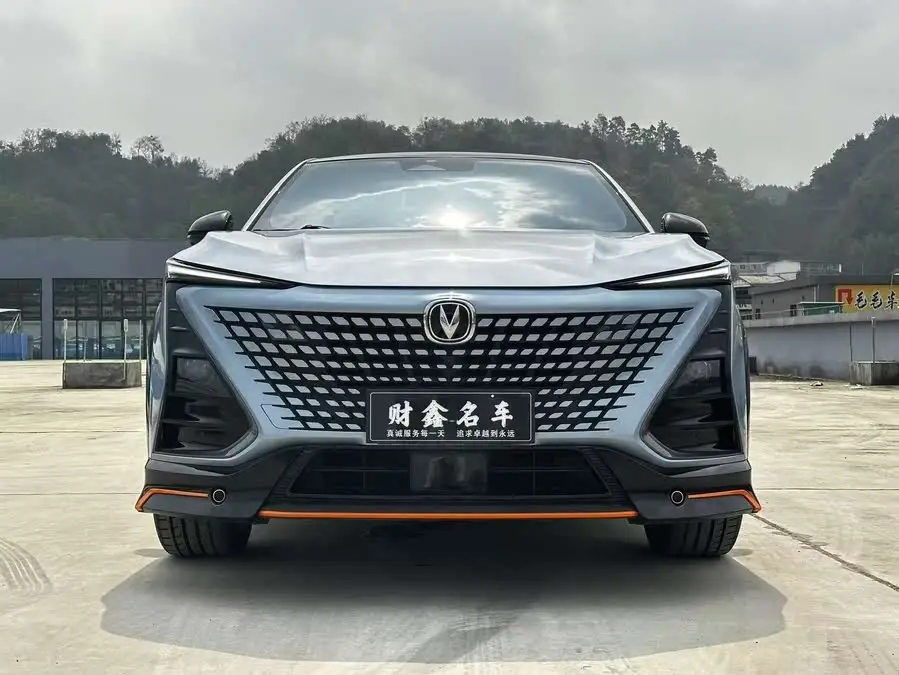 شانجان UNI-T 2022 1.5T نسخة رياضية رائدة