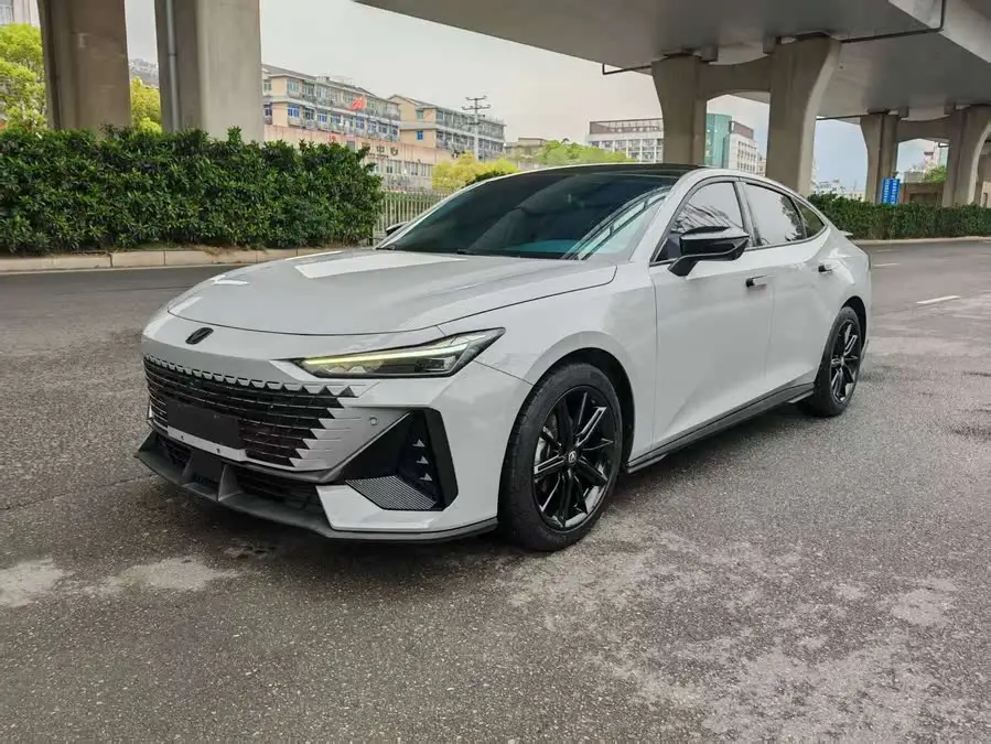 Changan UNI-V 2022 1.5T Premium