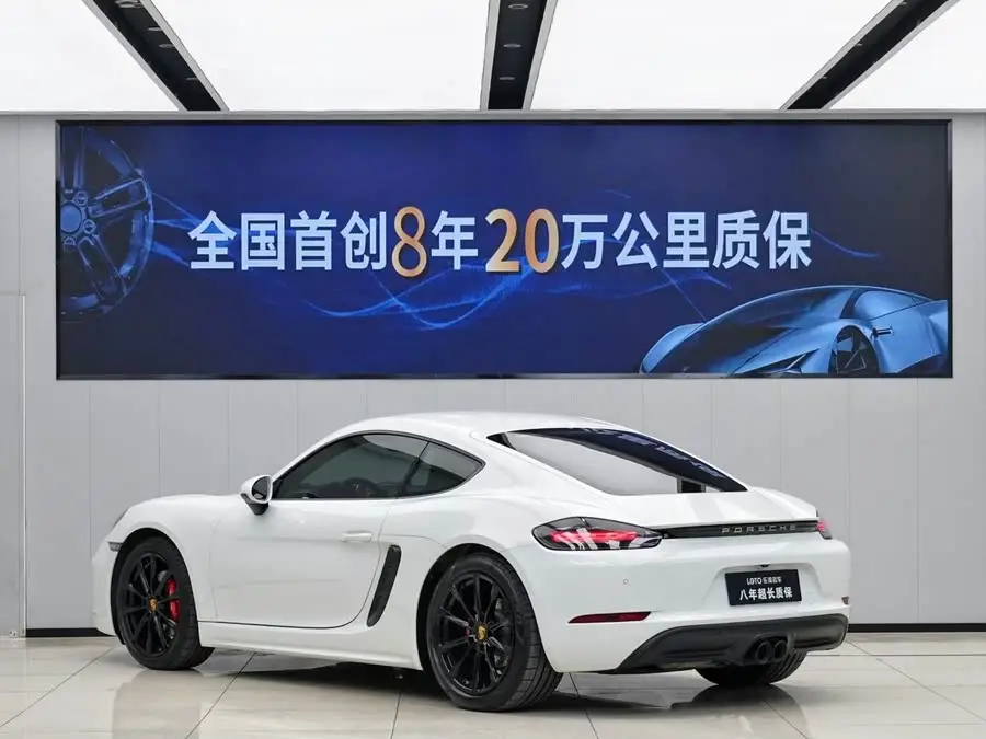 Porsche 718 2020 Cayman 2.0T