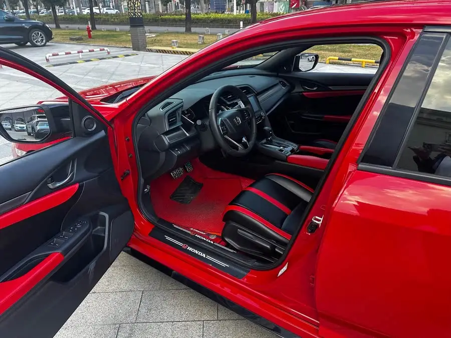 Civic 2021 HATCHBACK 220TURBO CVT Cool Control