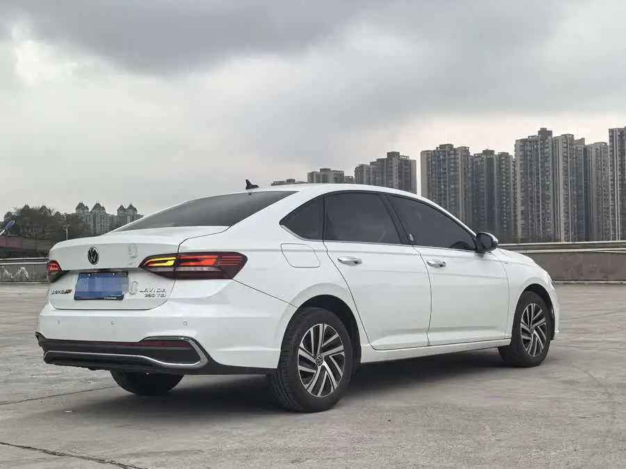 Lavida 2023 1.5L Automatic Five Million Edition