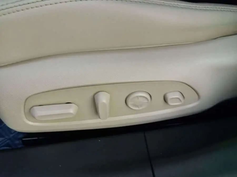 2021 بويك أفيير