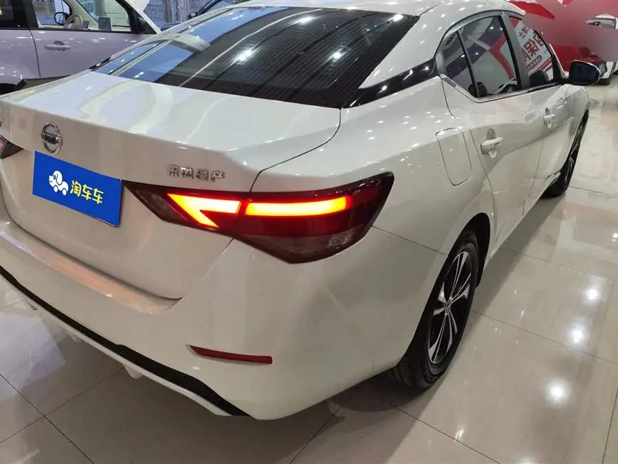 2022 نيسان سيلفي 1.6 لتر XL CVT إصدار الاستمتاع