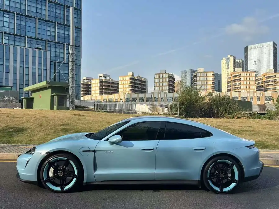 تايكان 2022 موديل تعديل