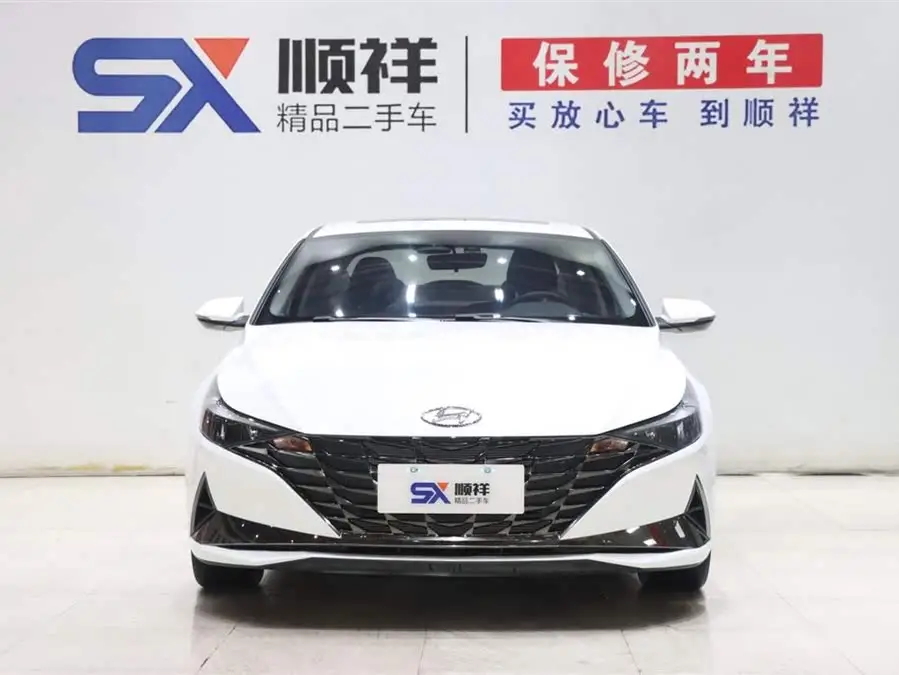 Elantra 2022 1.5L CVT LUX Premium