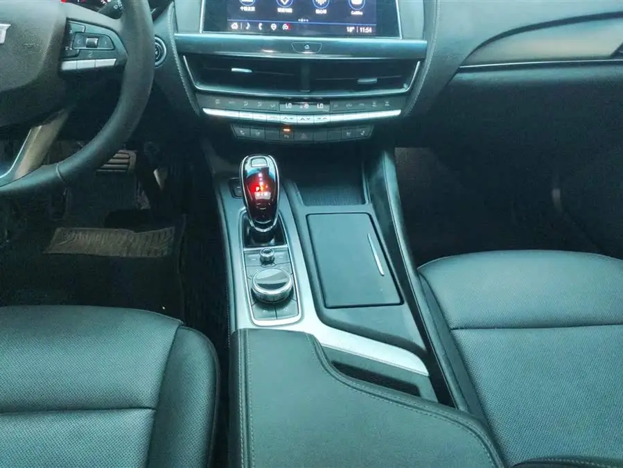 Cadillac CT5 2022 28T Luxury (Standard Version)