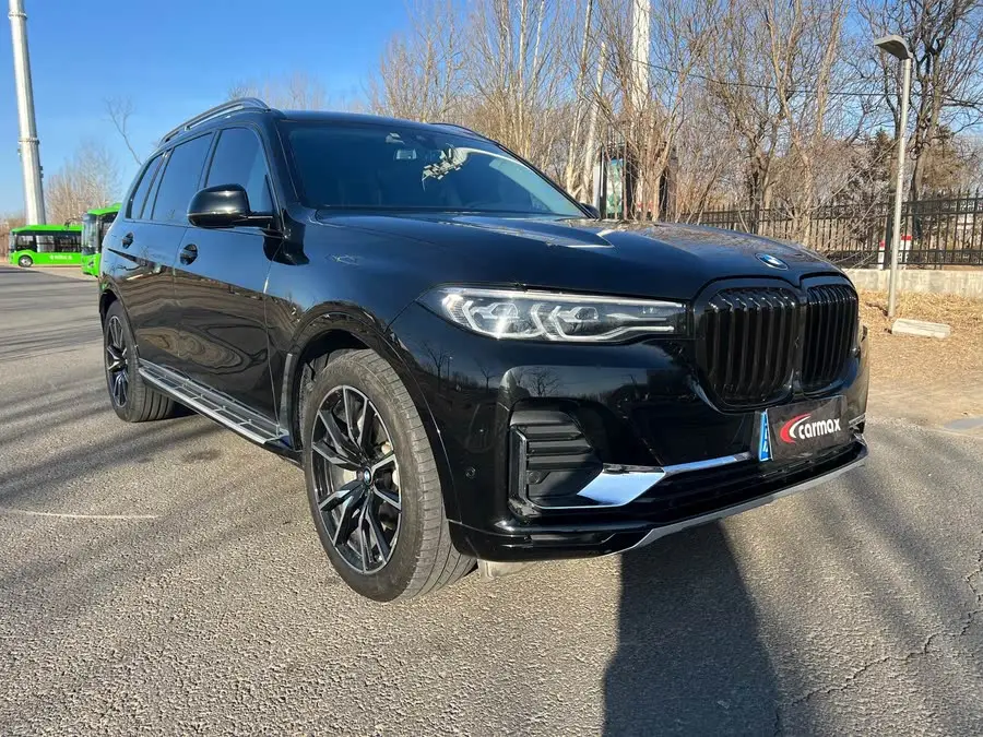 BMW X7 2020 xDrive40i Luxury Package