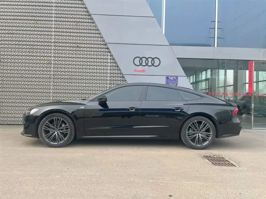 Audi A7 2023 45 TFSI Premium