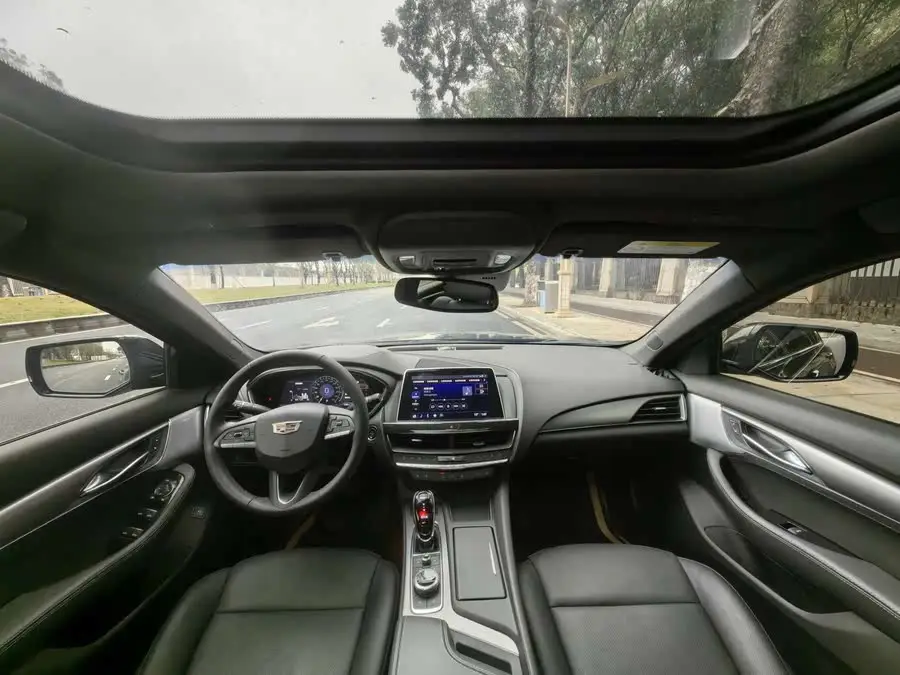 Cadillac CT5 2023 28T Luxury (Standard Version)