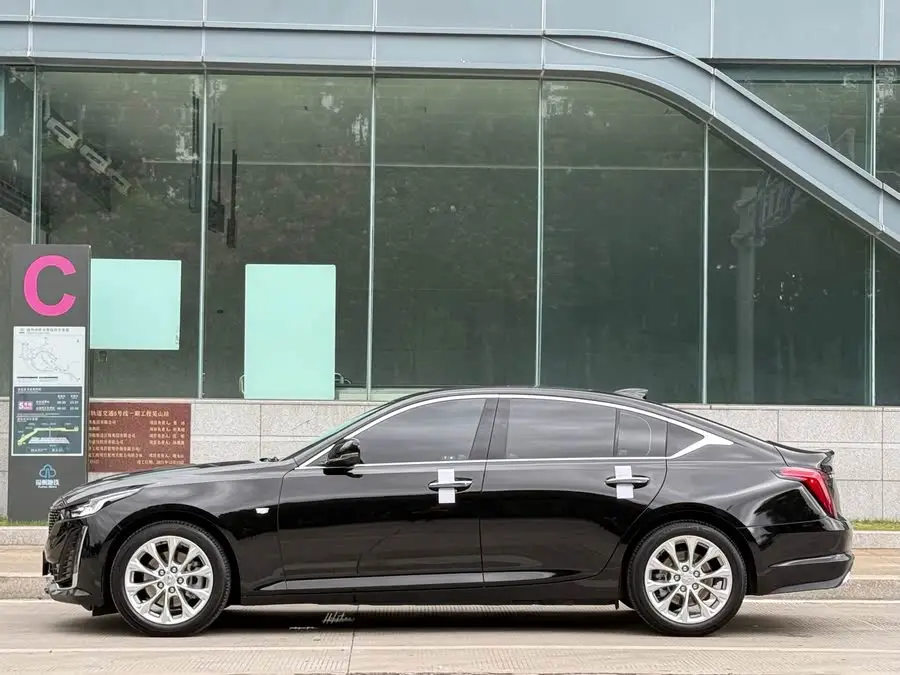 Cadillac CT5 2023 28T Luxury (Standard Version)