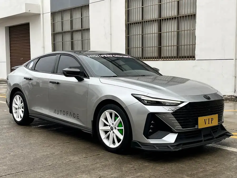 Changan UNI-V 2023 1.5T Premium