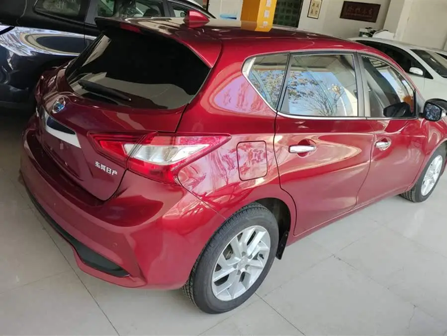 نيسان تييدا 2021 1.6 لتر CVT النسخة الذكية