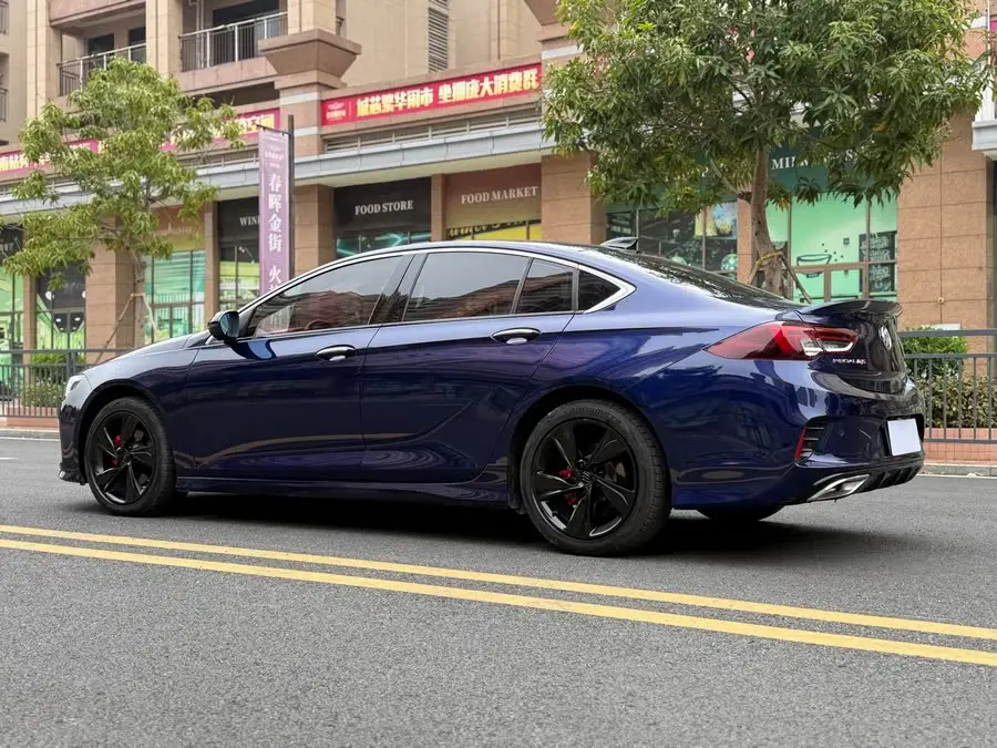 2021 بويك ريجال GS 28T النخبة