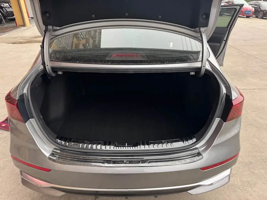 كيا K3 2021 1.5L CVT النسخة العصرية