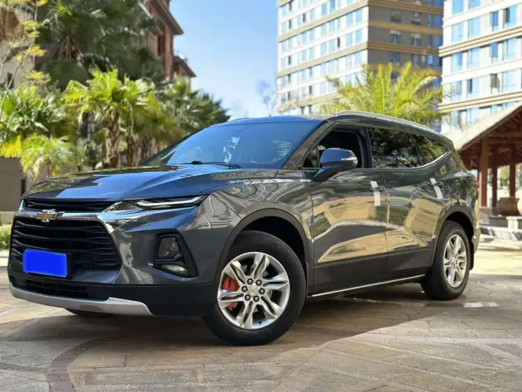 Pioneer 2020 Model 650T 7-Seater Version