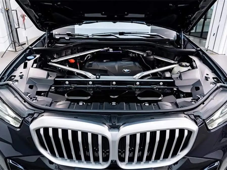 BMW X5 2023 xDrive 30Li M Sport Package