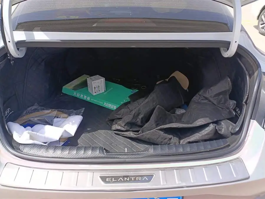 إيلانtra 2021 1.5 لتر CVT لكس النسخة المميزة