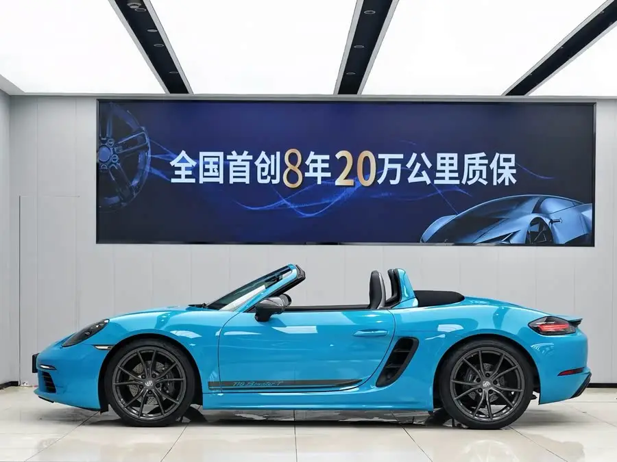 Porsche 718 2019 Boxster T 2.0T