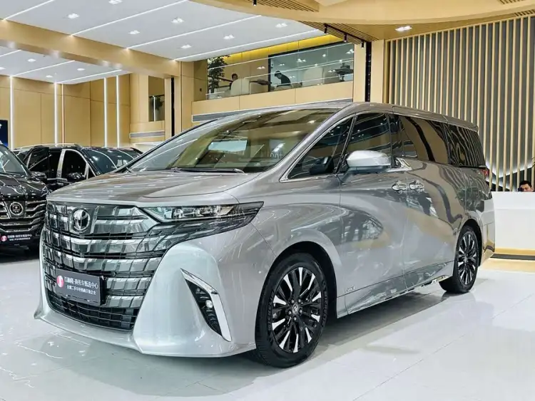 Alphard 2024 Dual Engine 2.5L Premium Edition