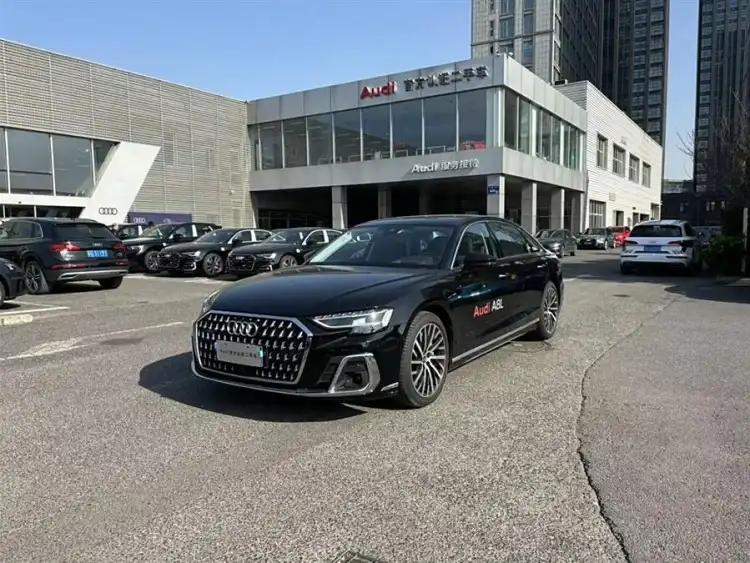 Audi A8 2024 A8L 55 TFSI quattro Flagship