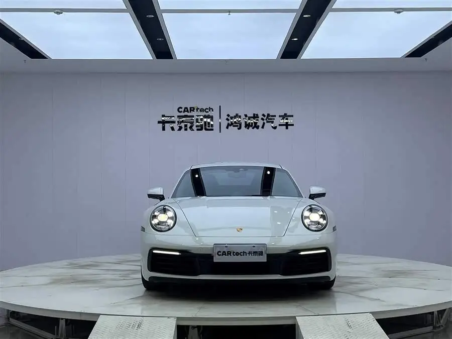 Porsche 911 2022 Carrera 3.0T