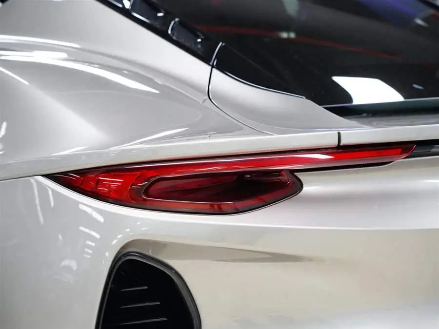 إيميرا 2022 3.5T V6 يدوي الطبعة الأولى