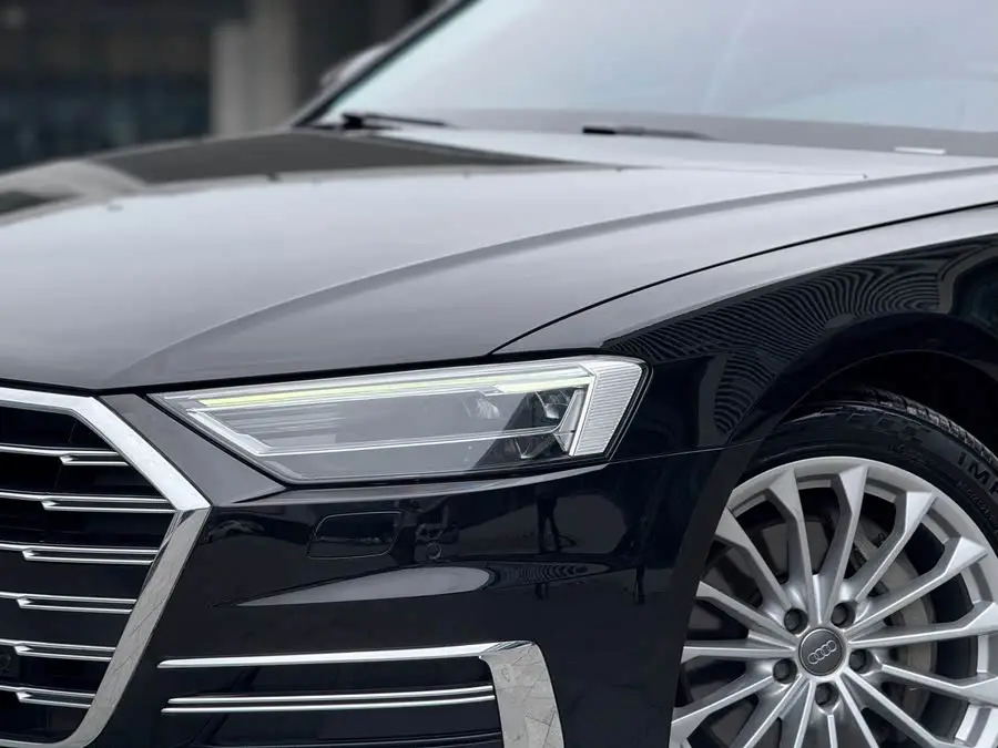 أودي A8 2019 نموذج محدث بلس A8L 50 TFSI كواترو مريح