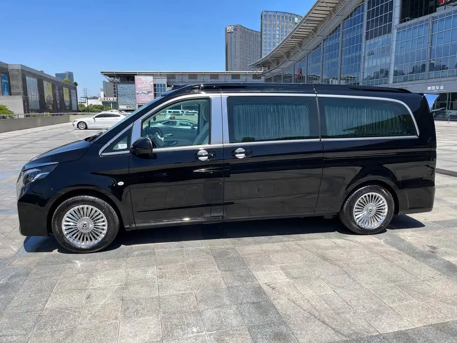 فيتو 2023 2.0T إصدار الأعمال 7 مقاعد