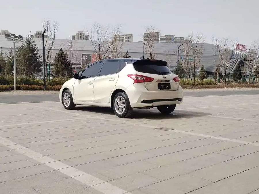 نيسان تييدا 2024 1.6 لتر CVT إصدار سبورت