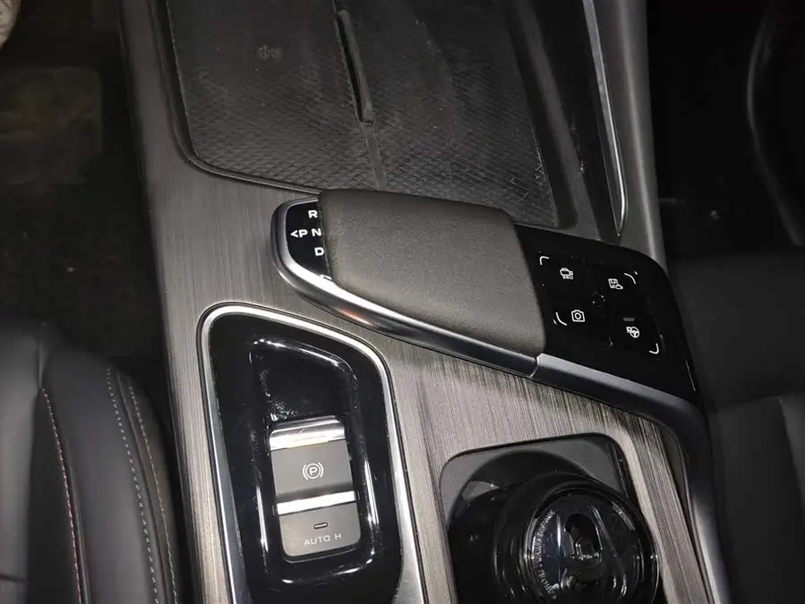 شانيانغ UNI-T 2020 1.5T الرائد