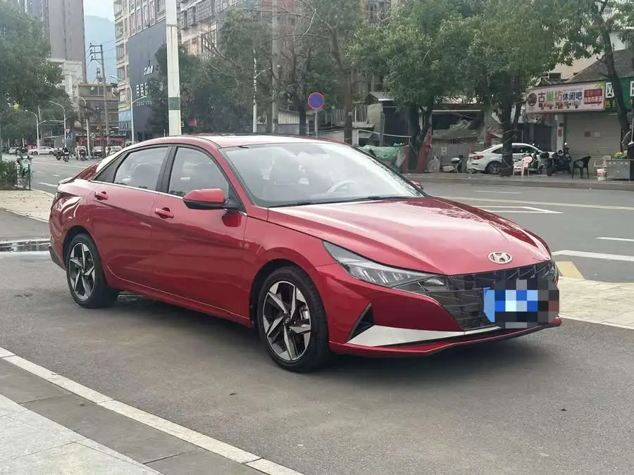 إلنترا 2022 240TGDi DCT LUX