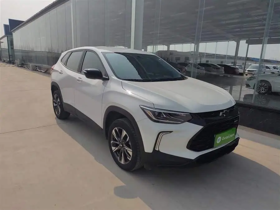 2022 شيفروليه تتبع RS 1.5T CVT