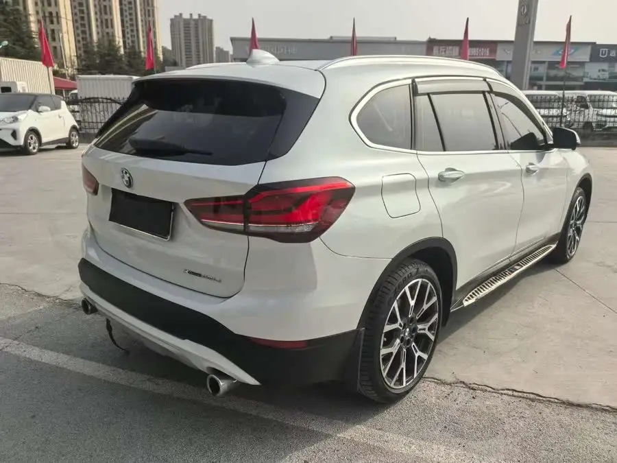 بي إم دبليو X1 2021 طراز مُعدل xDrive25Li فاخر