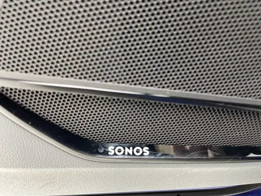 أودي Q3 2024 45 TFSI كواترو أنيقة ديناميكية