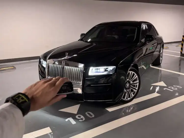 Ghost 2021 6.7T Long Wheelbase