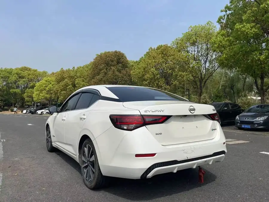 2022 نيسان سيلفي e-POWER سوبر ذكي بلس