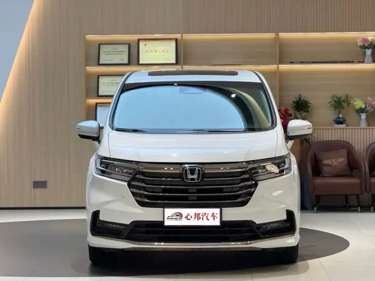 2024 Odyssey 2.0L e:HEV Sharp Premium Edition