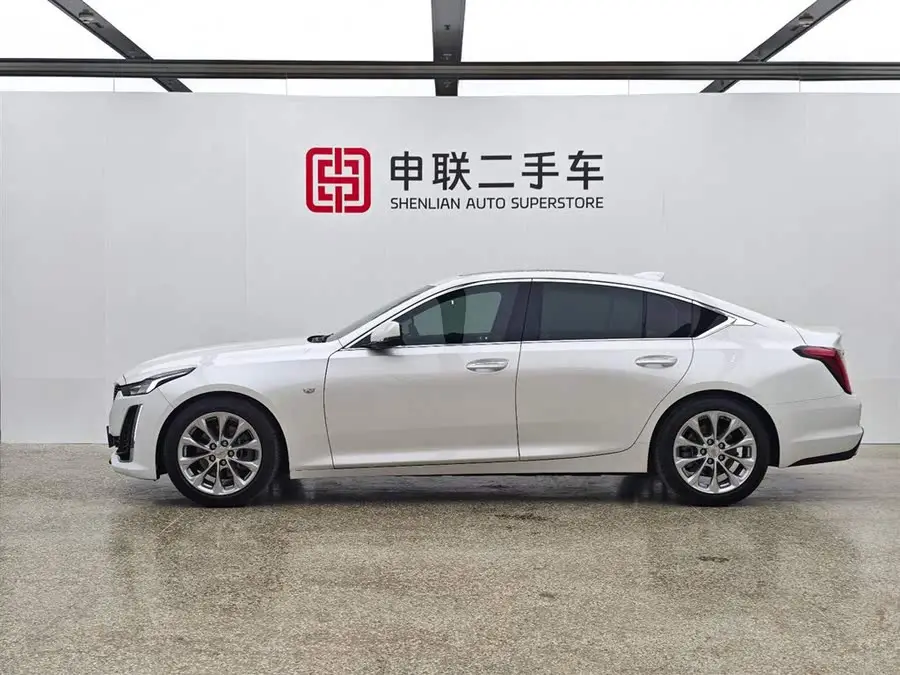 Cadillac CT5 2023 28T Luxury (Standard Version)