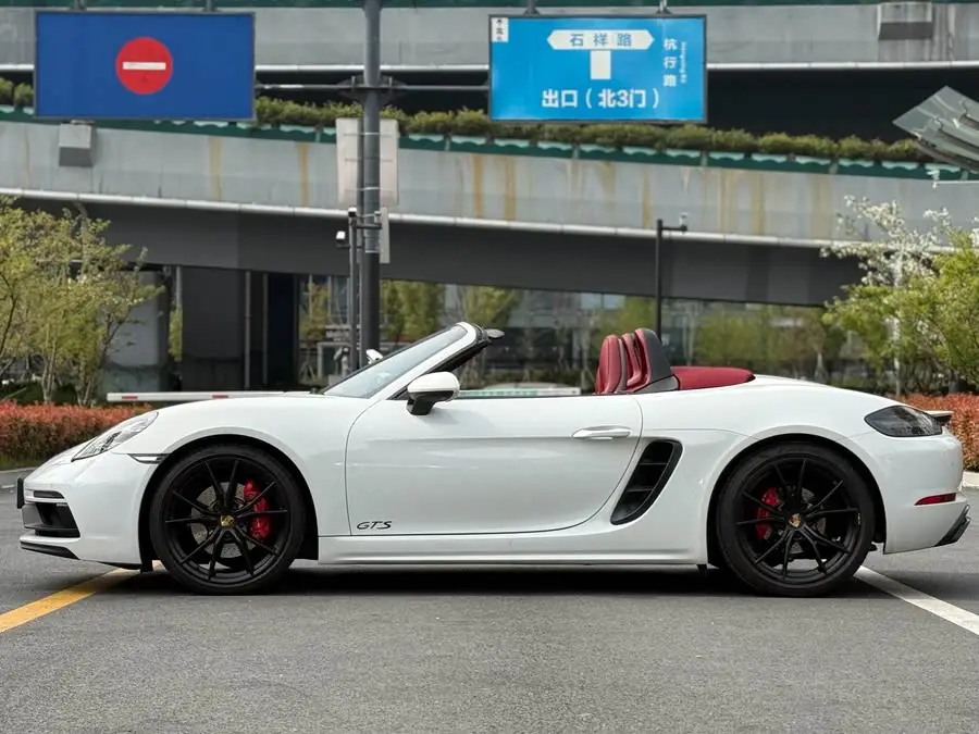 Porsche 718 2020 Model Boxster GTS 2.5T