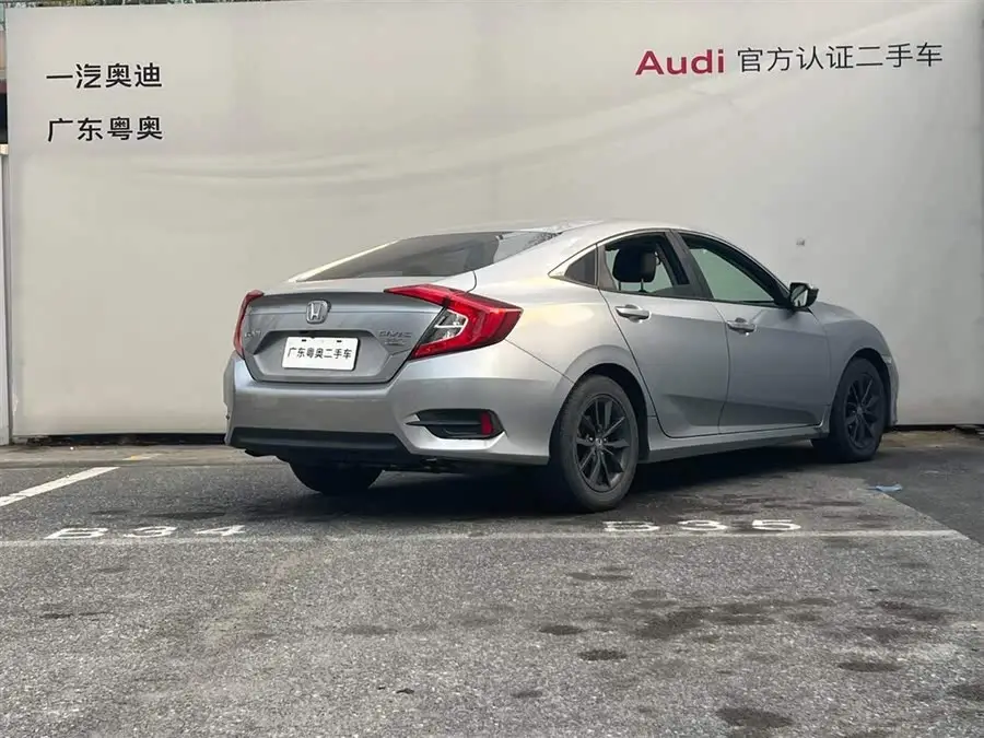 Civic 2019 220TURBO CVT Sport Version National V