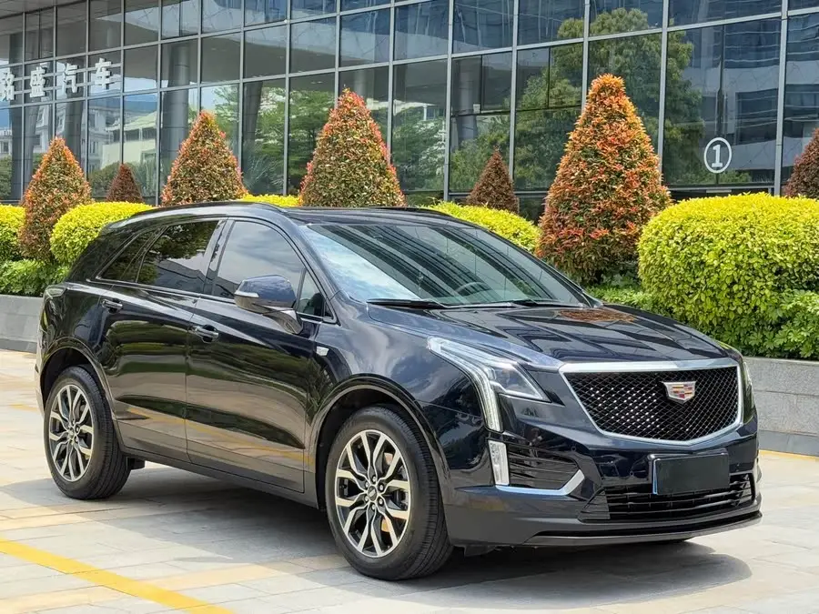 Cadillac XT5 2022 2.0T AWD Luxury (Hummingbird Edition)