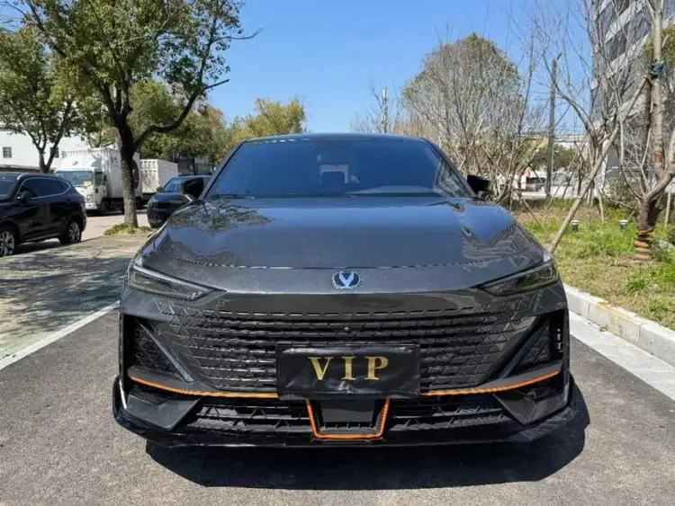 Changan UNI-V 2022 1.5T Sport Edition