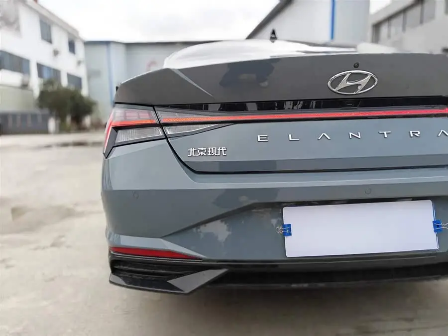 إيلانtra 2022 1.5 لتر CVT LUX