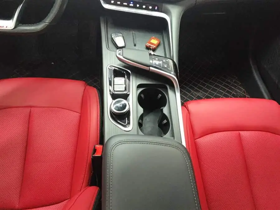 شانجان UNI-T 2020 1.5T فلاجشيب