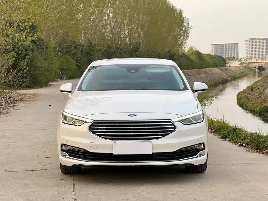 Taurus 2019 EcoBoost 245 Premium