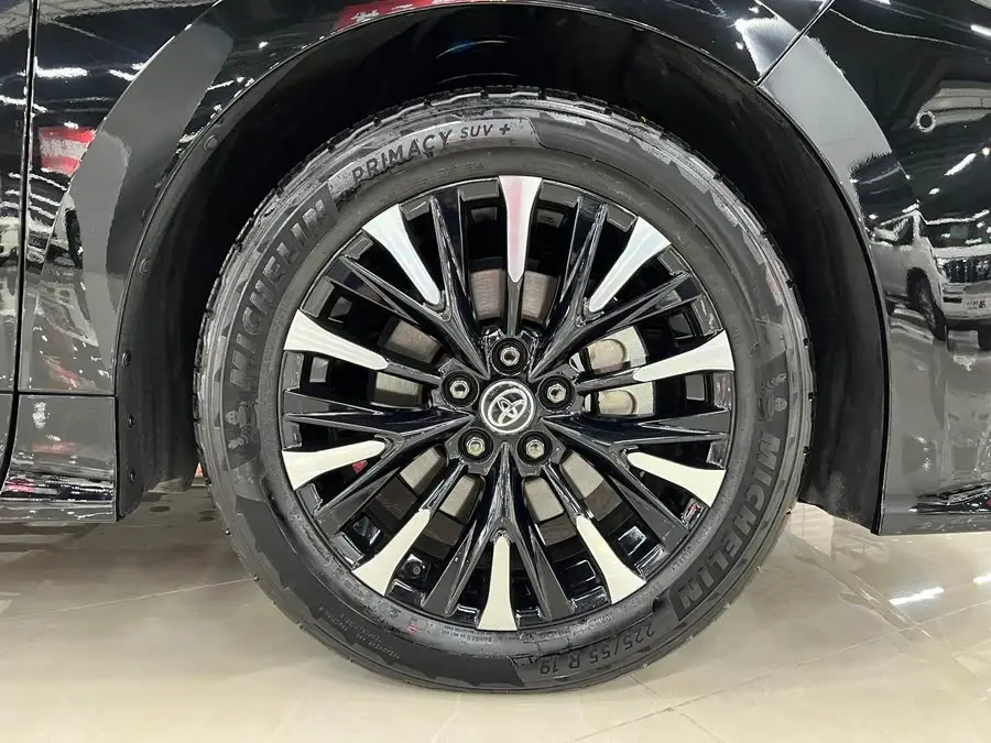 ألفارد 2024 محرك مزدوج 2.5 لتر إصدار بريميوم