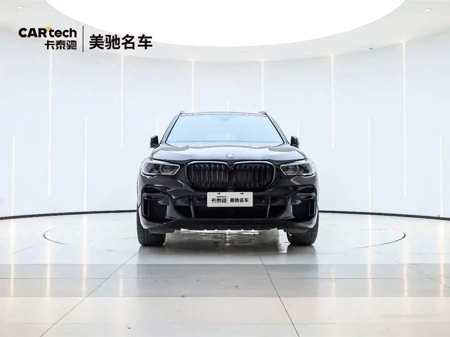 BMW X5 2022 xDrive 40Li M Sport Package