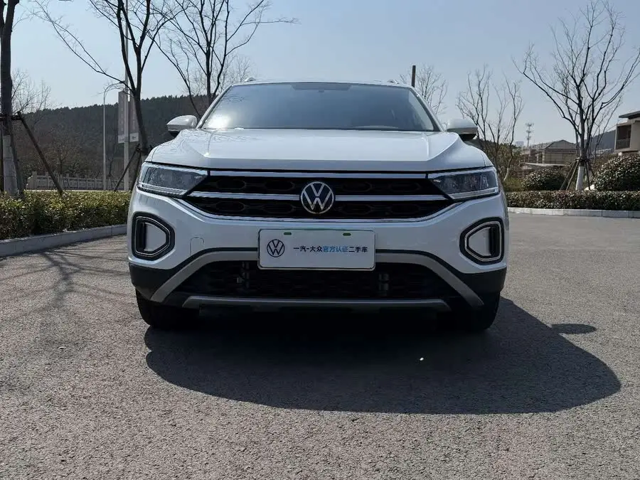 T-ROC 2023 نموذج 280TSI DSG دفع ثنائي إصدار الزمن